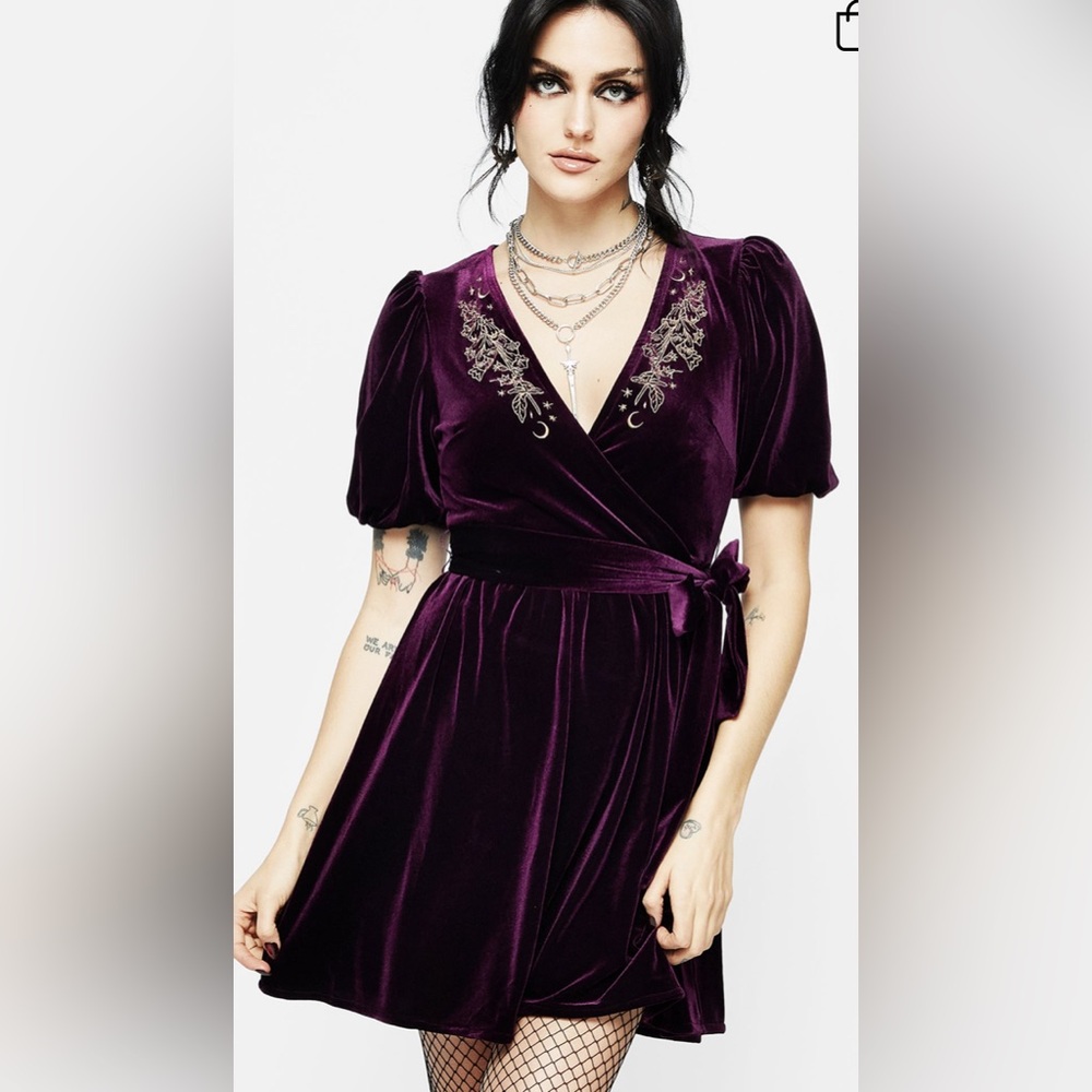 Hera Embroidered Disturbia Mini Wrap Dress
